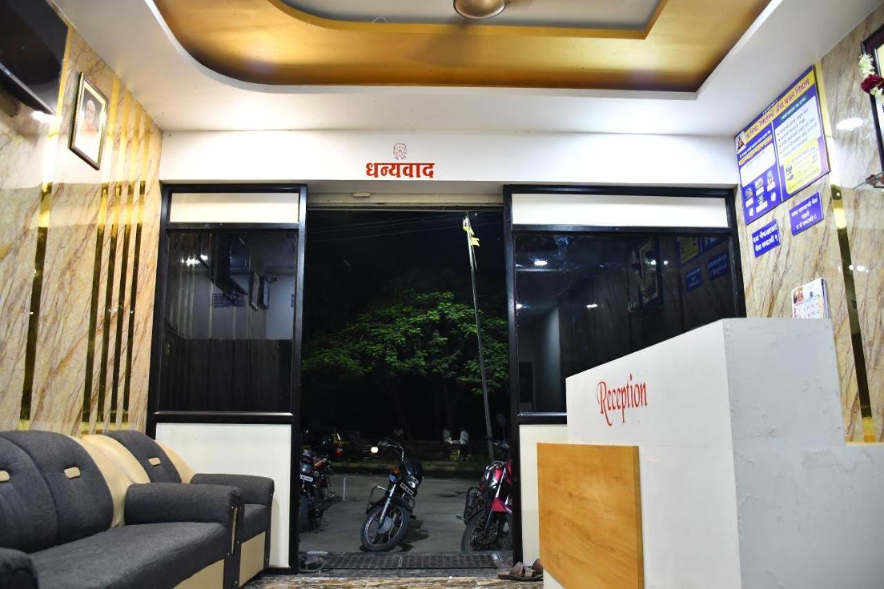 Hotel Kalika Residency - Akkalkot Akalkot Buitenkant foto